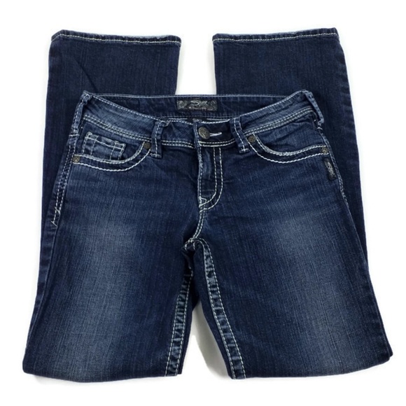 Silver Suki Dark Wash Distressed Low Rise Slim Bootcut Denim Jeans Womens 28 EUC - Picture 4 of 8